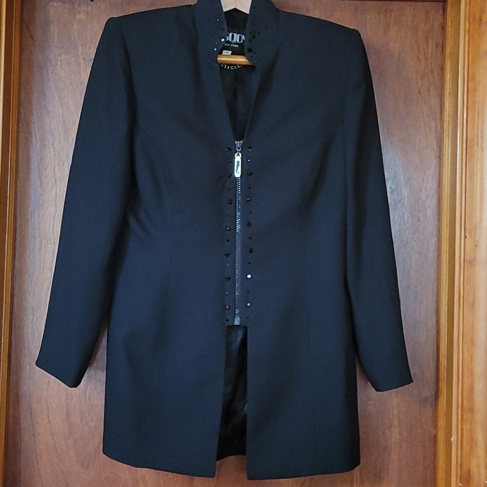 Suit